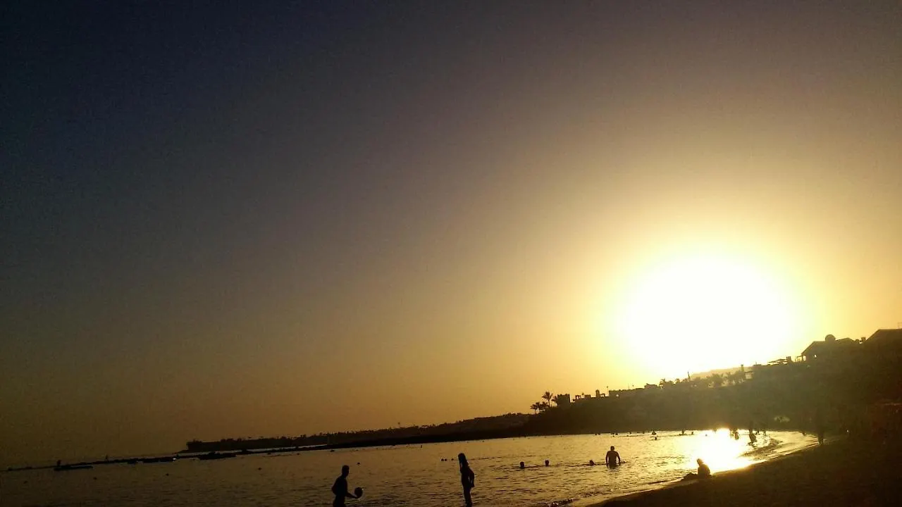 Sara 4 Apartment Playa Blanca  Spain