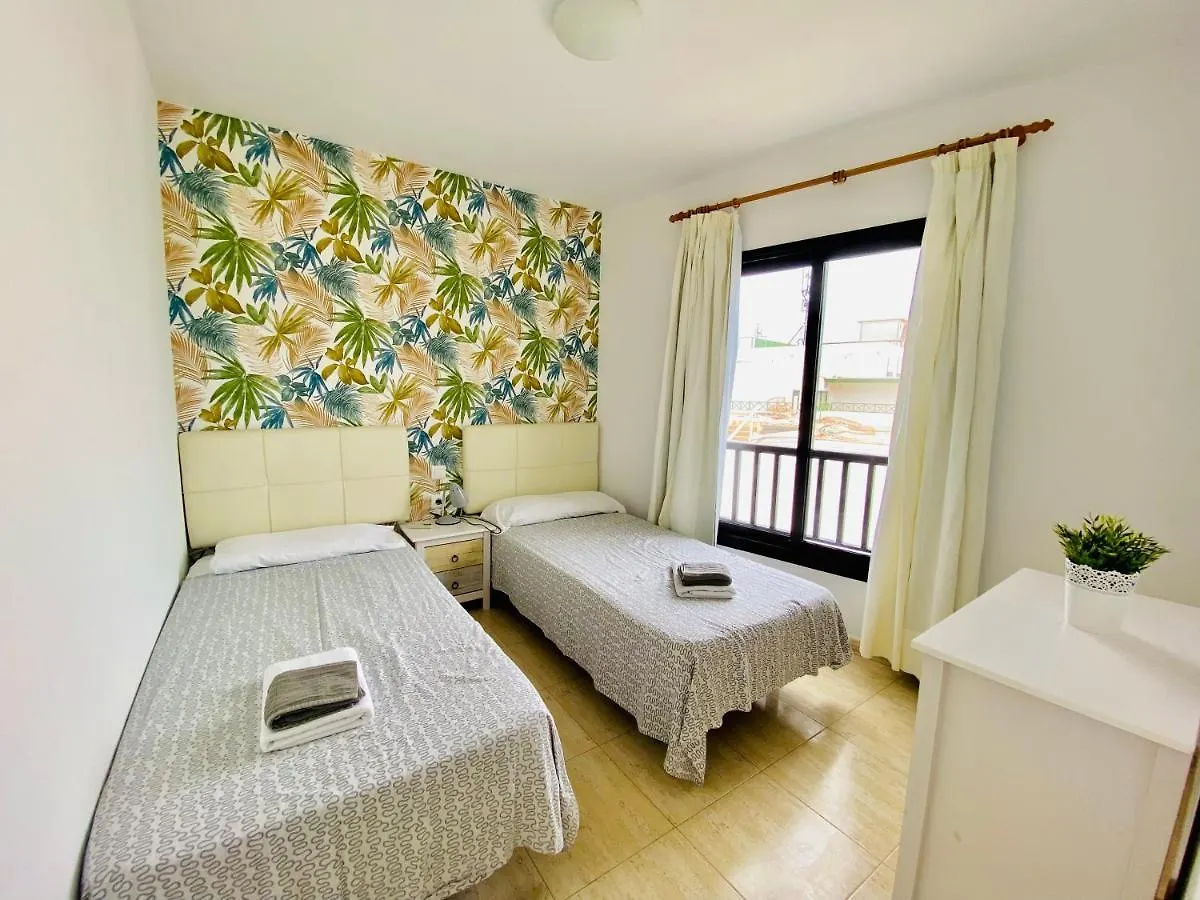 Sara 4 Apartment Playa Blanca  Spain