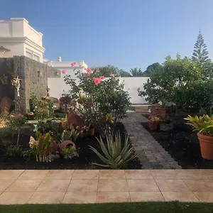  Apartment Rosales